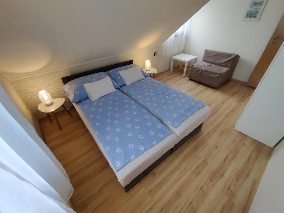 Bertalan Apartman Vonyarcvashegy Bagian luar foto