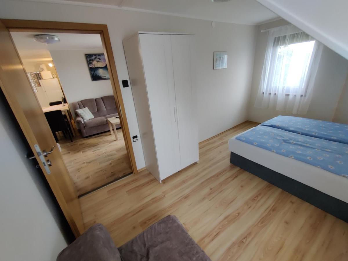 Bertalan Apartman Vonyarcvashegy Bagian luar foto